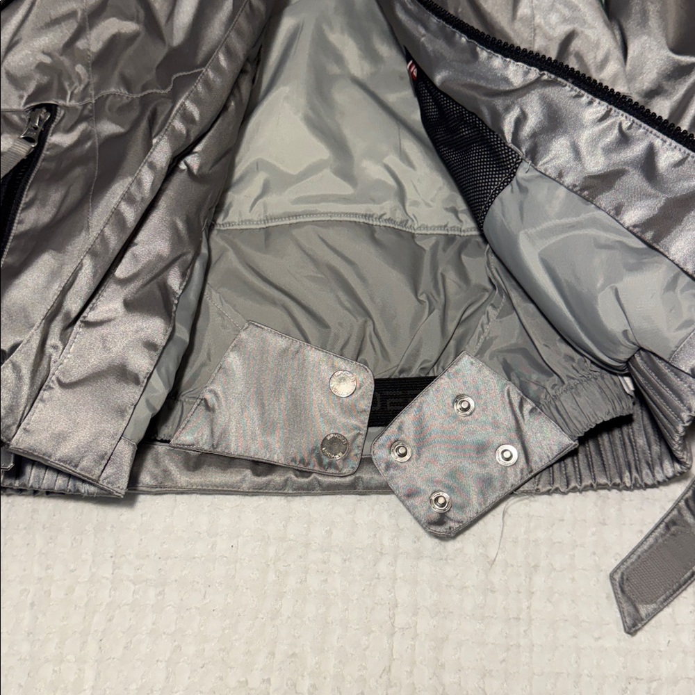 Spyder Girls Lola Insulated Ski or Snow Jacket Silver - Picture 8 of 13